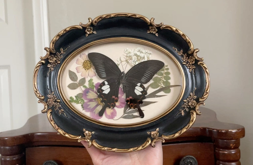 red helen vintage frame