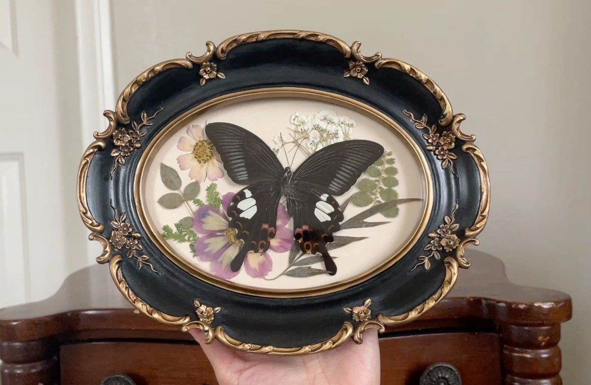 red helen vintage frame